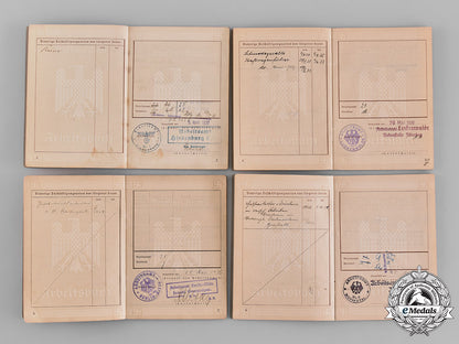 germany,_third_reich._a_lot_of_german_labour_books_m19_0155