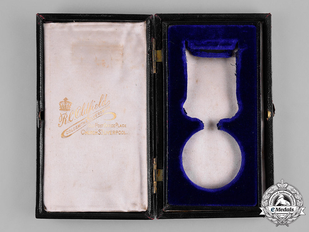 united_kingdom._a_liverpool_shipwreck_and_humane_society_marine_medal,_type_iii_case_m19_0596_1