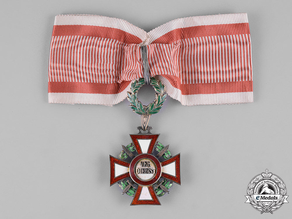 austria,_imperial._a_military_merit_cross,_ii_class_with_swords_with_war_decoration,_by_rudolf_marschall_m19_0762