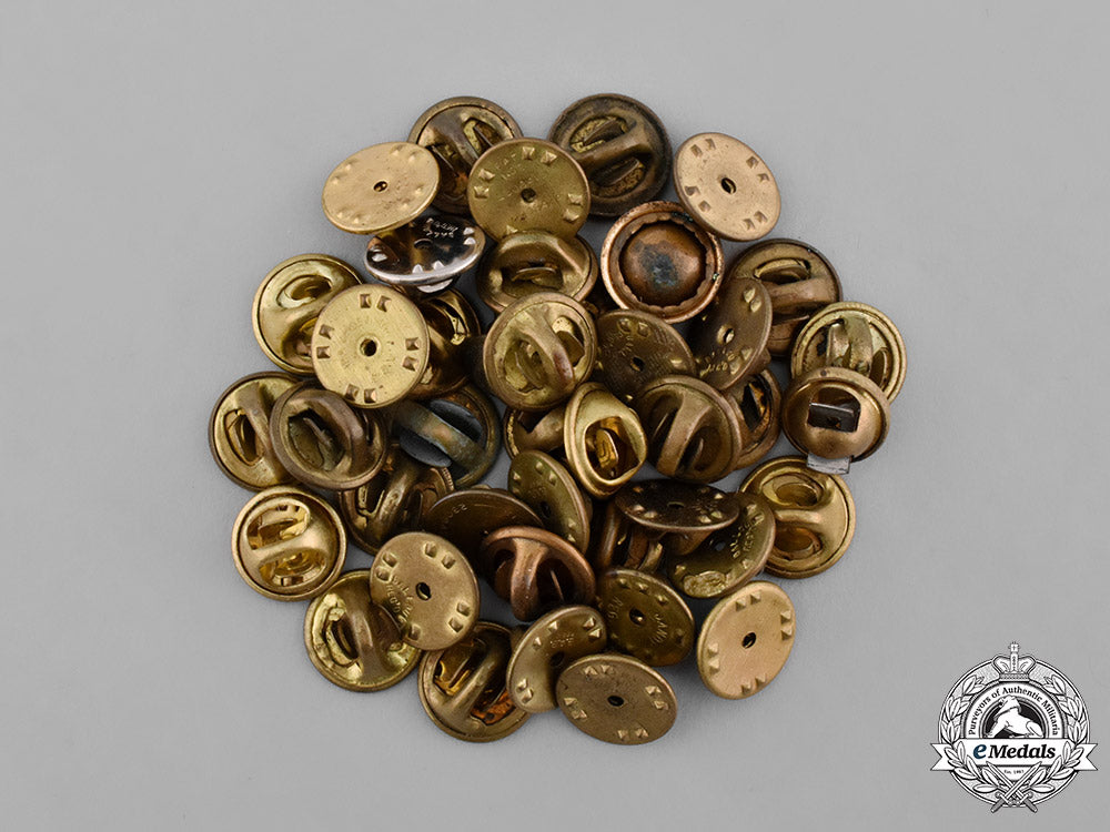 united_states._a_sidecap&_insignia_to_colonel_nathan_vail,25_th_infantry,_vietnam_and_cambodia._m19_0906