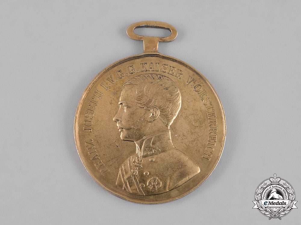 austria,_imperial._a_bravery_medal,_gold_grade,_c.1860_m19_10002