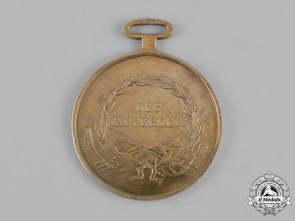 austria,_imperial._a_bravery_medal,_gold_grade,_c.1860_m19_10003