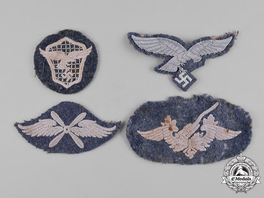 germany,_luftwaffe._a_lot_of_uniform_insignia_m19_10185