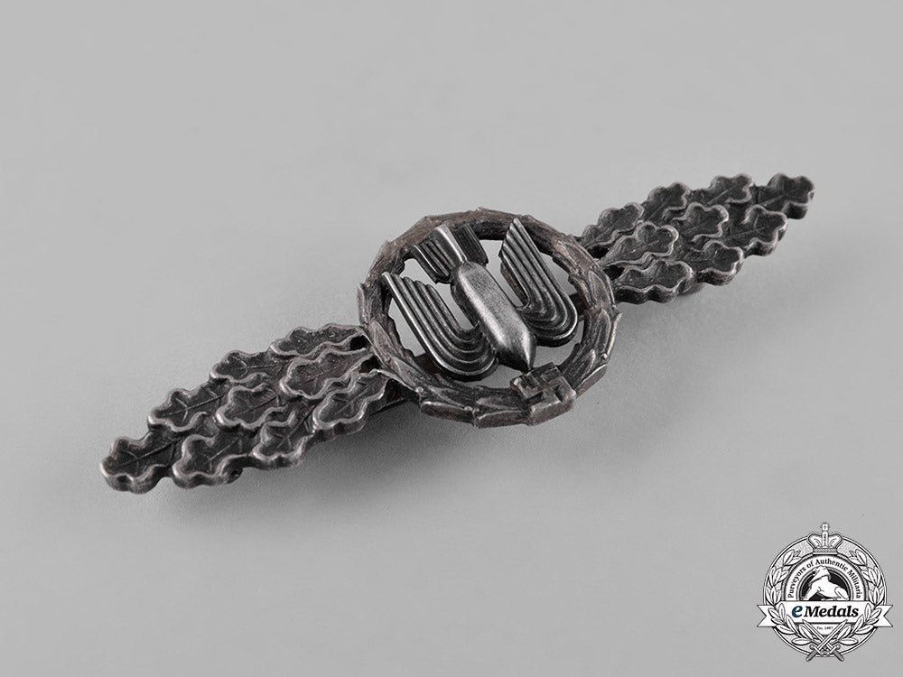 germany,_luftwaffe._a_bomber_pilot’s_clasp,_silver_grade_m19_10189
