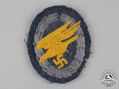 germany,_luftwaffe._a_fallschirmjäger_badge,_cloth_version_m19_10249