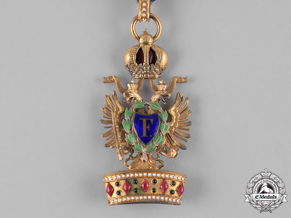 austria,_imperial._an_order_of_the_iron_crown,_iii_class,_with_lower_grade_war_decoration(_rothe_copy)_m19_10322