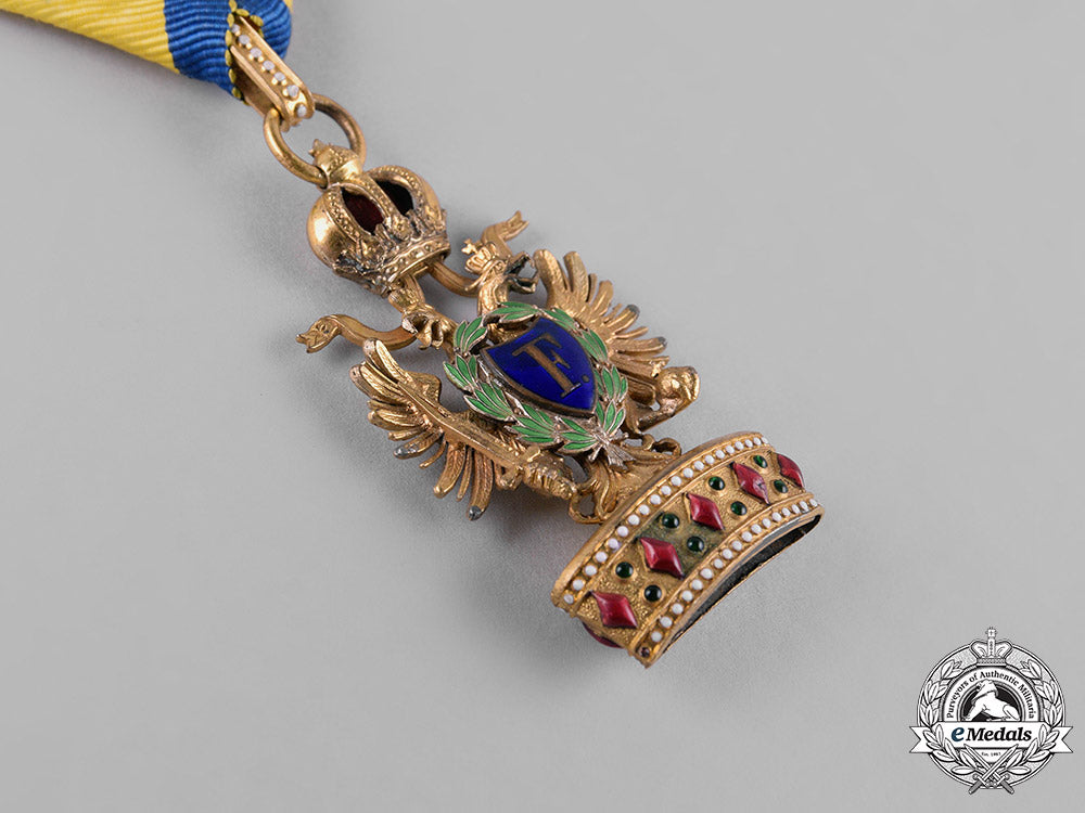 austria,_imperial._an_order_of_the_iron_crown,_iii_class,_with_lower_grade_war_decoration(_rothe_copy)_m19_10324