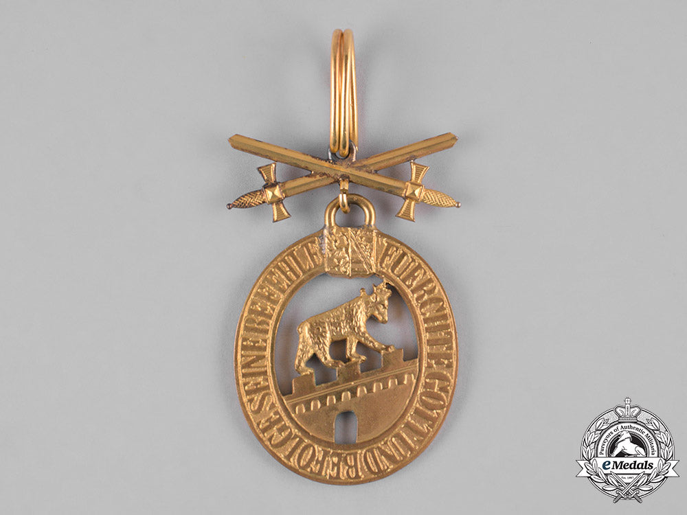 anhalt,_duchy._a_house_order_of_albert_the_bear,_commander_cross_with_swords(_collectors_copy)_m19_10331