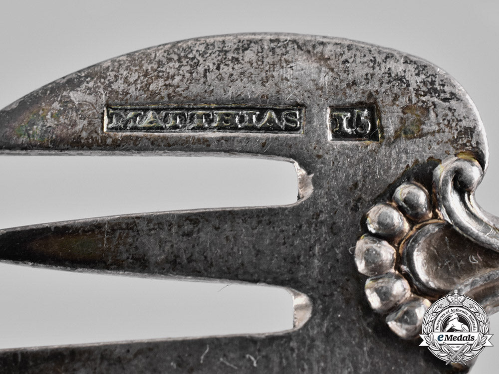 hannover,_kingdom._an_ernest_augustus_i_oyster_fork_in_silver,_by_matthias_m19_10540_1