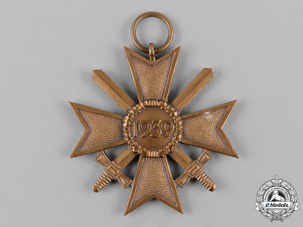 germany,_wehrmacht._a_war_merit_cross,_ii_class_with_swords,_by_grossmann&_co._m19_10744