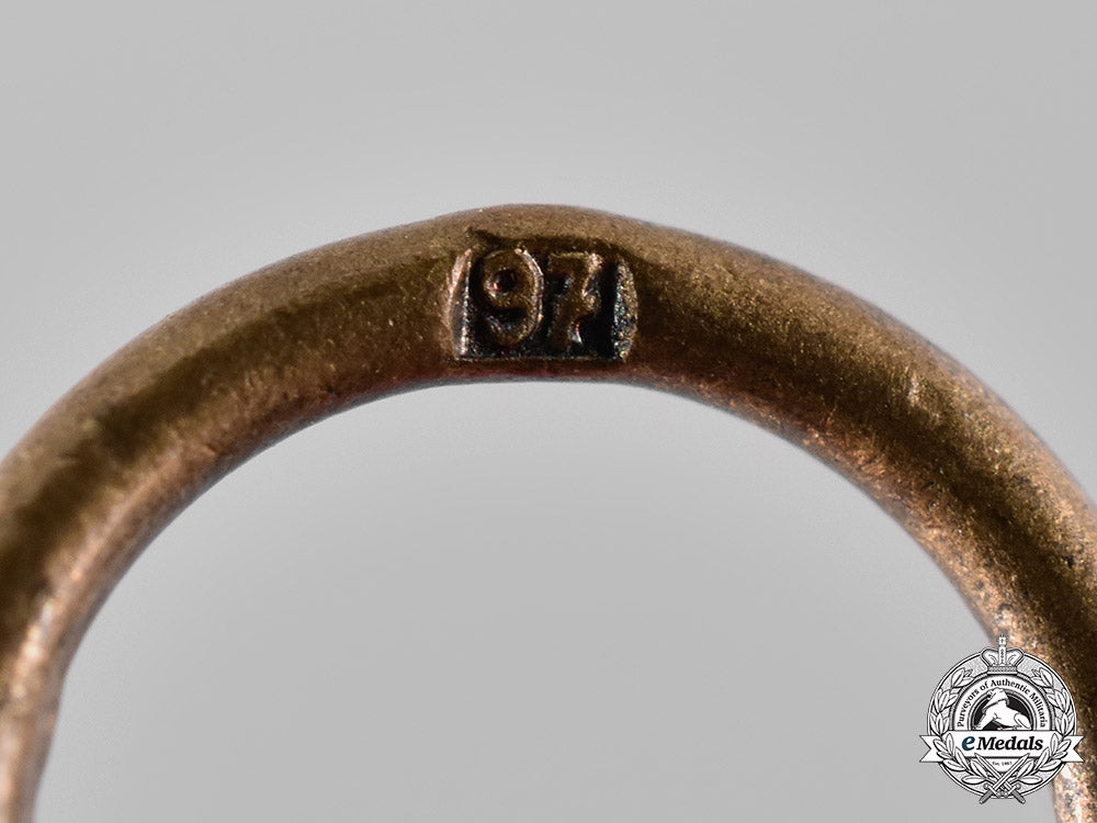 germany,_wehrmacht._a_war_merit_cross,_ii_class_with_swords,_by_grossmann&_co._m19_10747