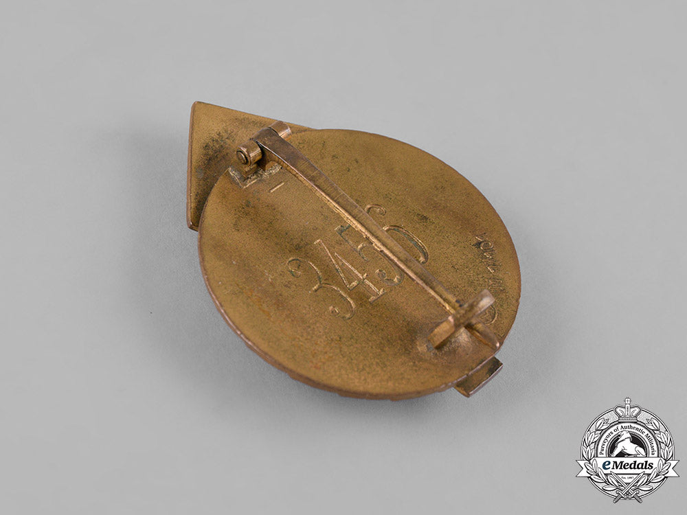 germany,_hj._a_numbered_leader’s_sports_badge,_by_gustav_brehmer_m19_10820