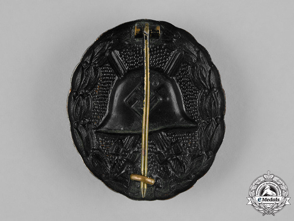 germany,_wehrmacht._a_wound_badge,_black_grade_m19_10902