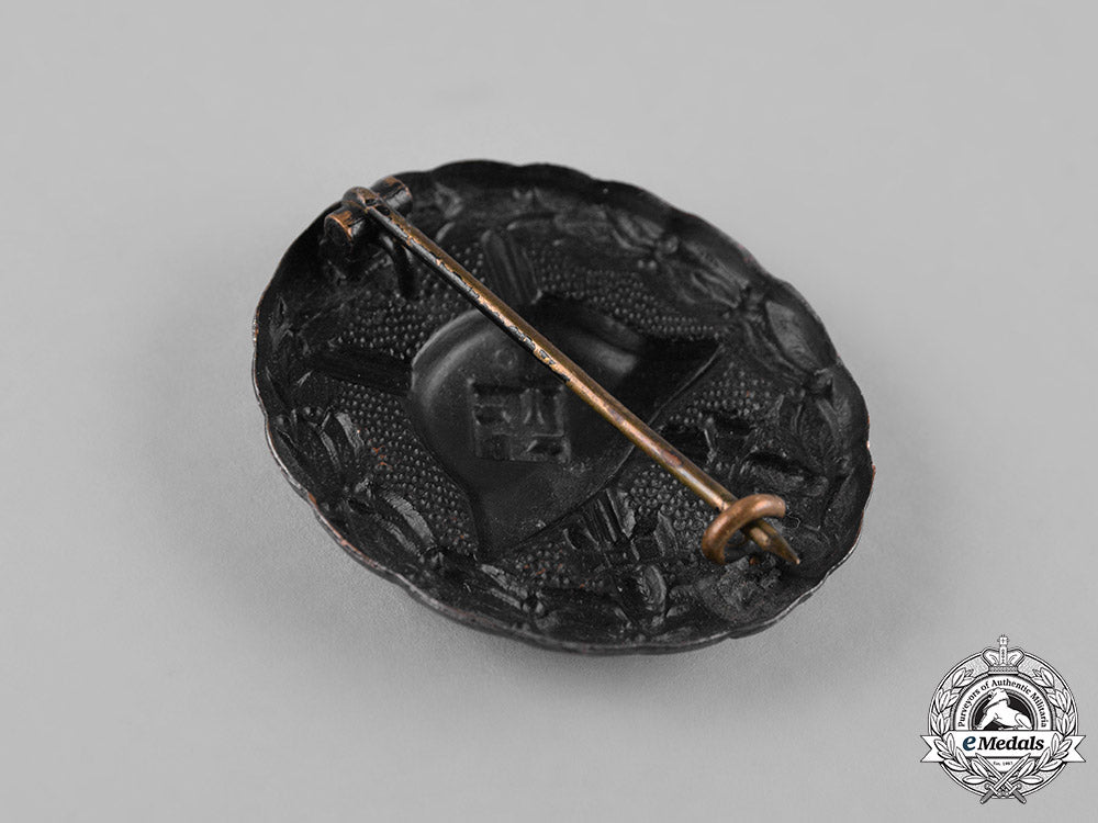 germany,_wehrmacht._a_wound_badge,_black_grade_m19_10903