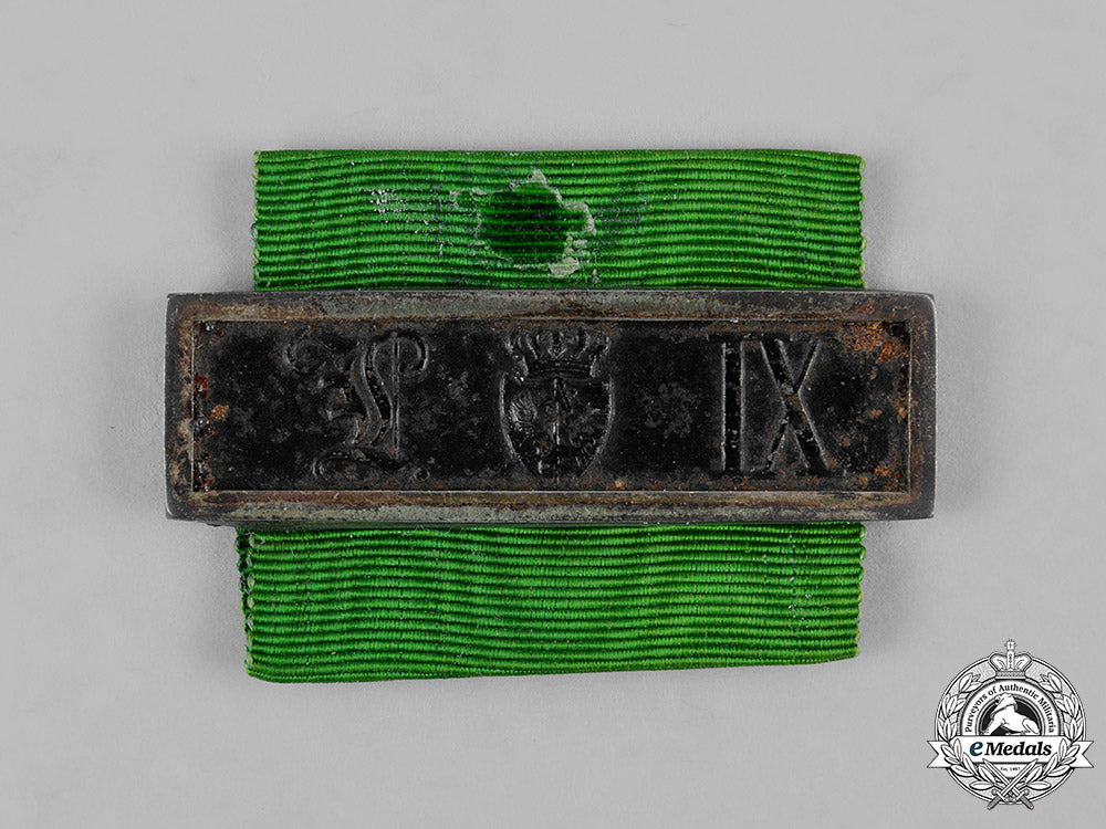 anhalt,_duchy._a9-_year_long_service_clasp,_c.1900_m19_11068_1