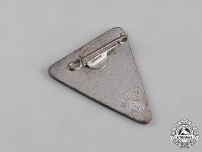 germany,_ns-_frauenschaft._a_pair_of_national_socialist_women’s_league(_ns-_frauenschaft)_membership_badges_m19_11450