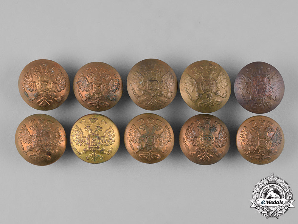 russia,_imperial._a_lot_of_ten_russian_army_uniform_buttons,_c.1916_m19_11554