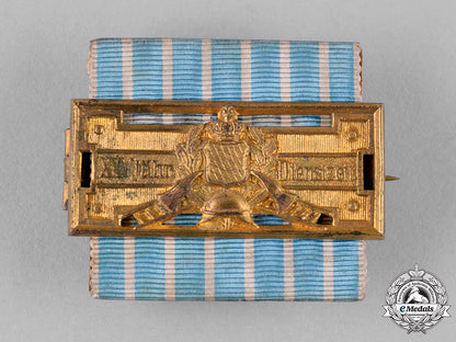 bavaria,_kingdom._a25-_year_honour_badge_for_fire_brigade_service,_by_weiss&_co._m19_11650