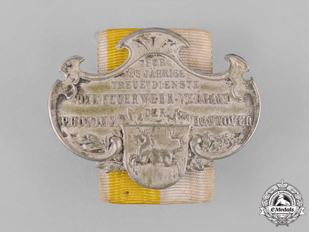 prussia,_kingdom._a_province_of_hannover_fire_brigade_honour_badge_for25_years_of_service_m19_11668