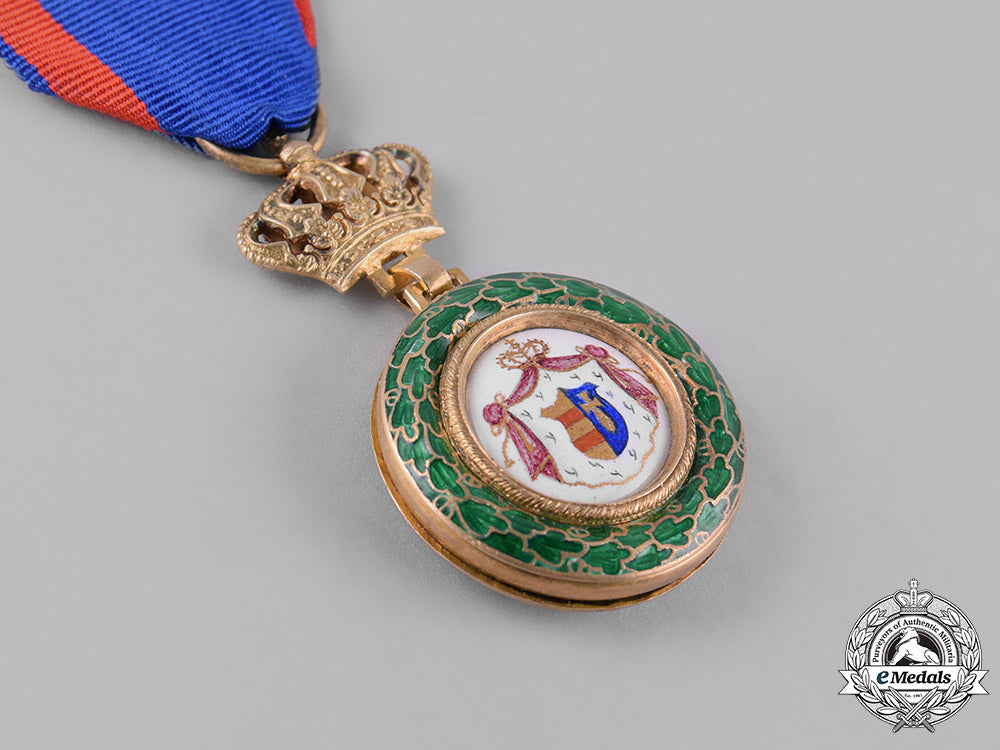oldenburg,_grand_duchy._a_house&_merit_order_of_peter_frederick_louis,_grand_cross_chapter_badge,_museum_example_m19_11715