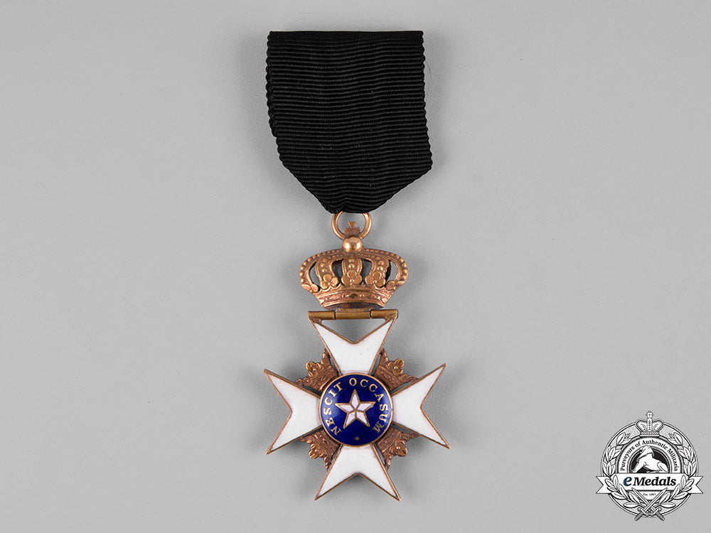 sweden,_kingdom._an_order_of_the_north_star_in_gold,_knight,_type_i,_c.1840_m19_1175
