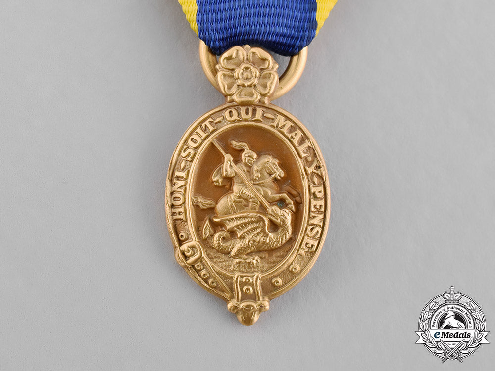 united_states._a_society_of_descendants_of_knights_of_the_most_noble_order_of_the_garter_badge_m19_11836