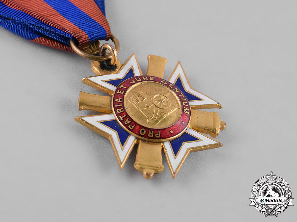 united_states._a_veteran_corps_of_artillery_of_the_state_of_new_york_membership_badge_m19_11844
