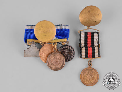 prussia,_kingdom._a_pair_of_miniature_medal_boutonnieres_m19_12125