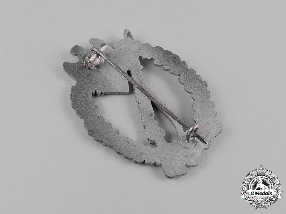 germany,_third_reich._a_lot_of_third_reich_badges,_medals,_and_insignia_m19_12193