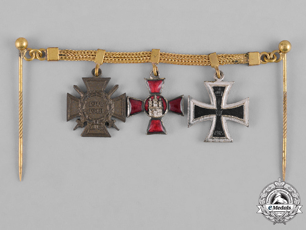 germany,_imperial._a_pair_of_miniature_medal_chains_m19_12237