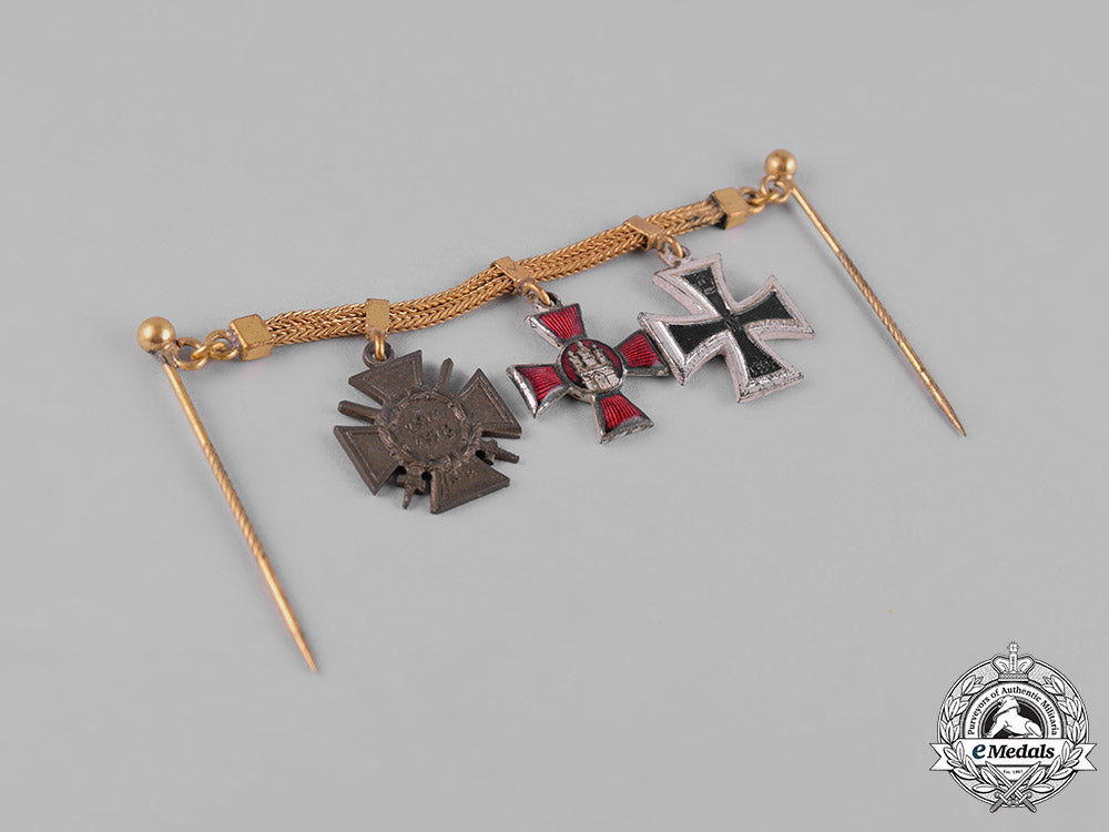 germany,_imperial._a_pair_of_miniature_medal_chains_m19_12239