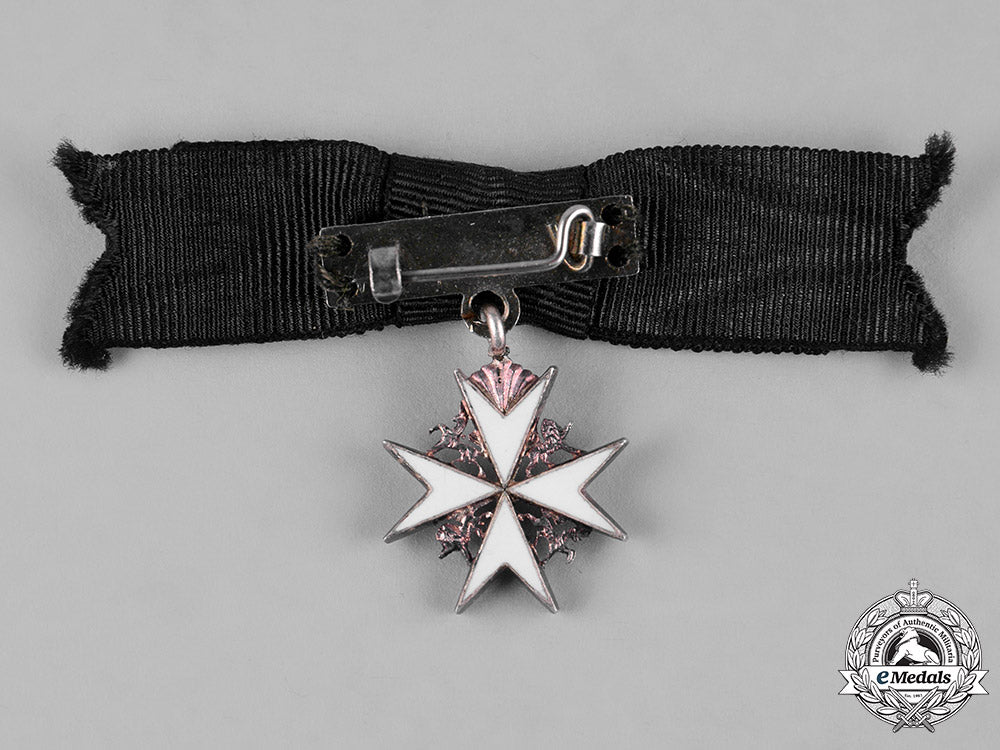 united_kingdom._a_most_venerable_order_of_the_hospital_of_saint_john_of_jerusalem,_sister’s_breast_badge_with_miniature_m19_12297