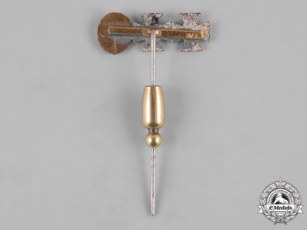 germany,_wehrmacht._a_legion_condor_medal_stick_pin_by_steinhauer&_lück_m19_12351