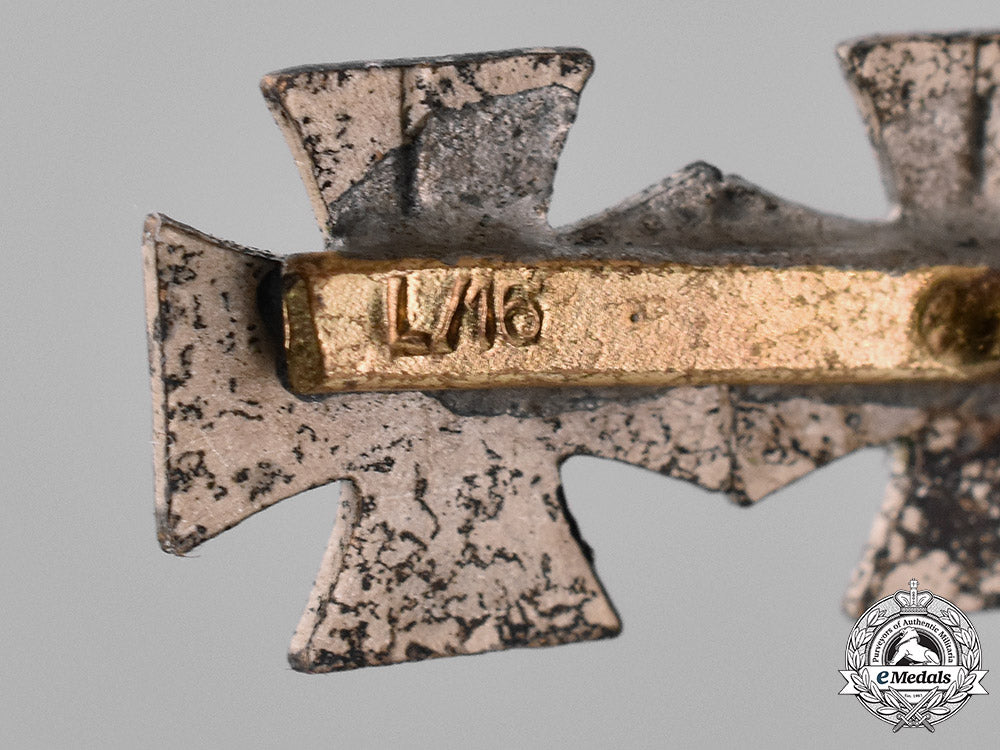 germany,_wehrmacht._a_legion_condor_medal_stick_pin_by_steinhauer&_lück_m19_12354