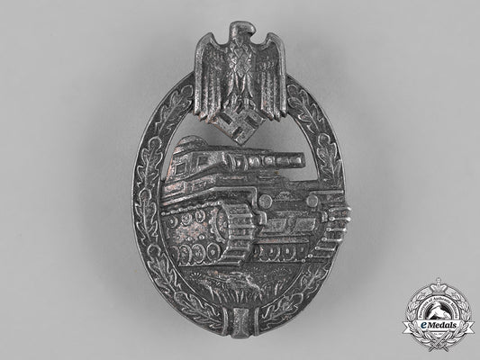 germany,_wehrmacht._a_panzer_assault_badge,_silver_grade,_by_hermann_aurich_m19_12364