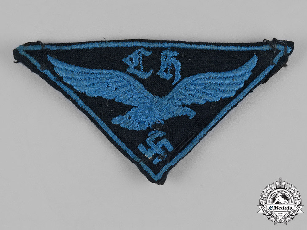 germany,_hj._a_flak_helper’s_tunic_breast_insignia_m19_12387