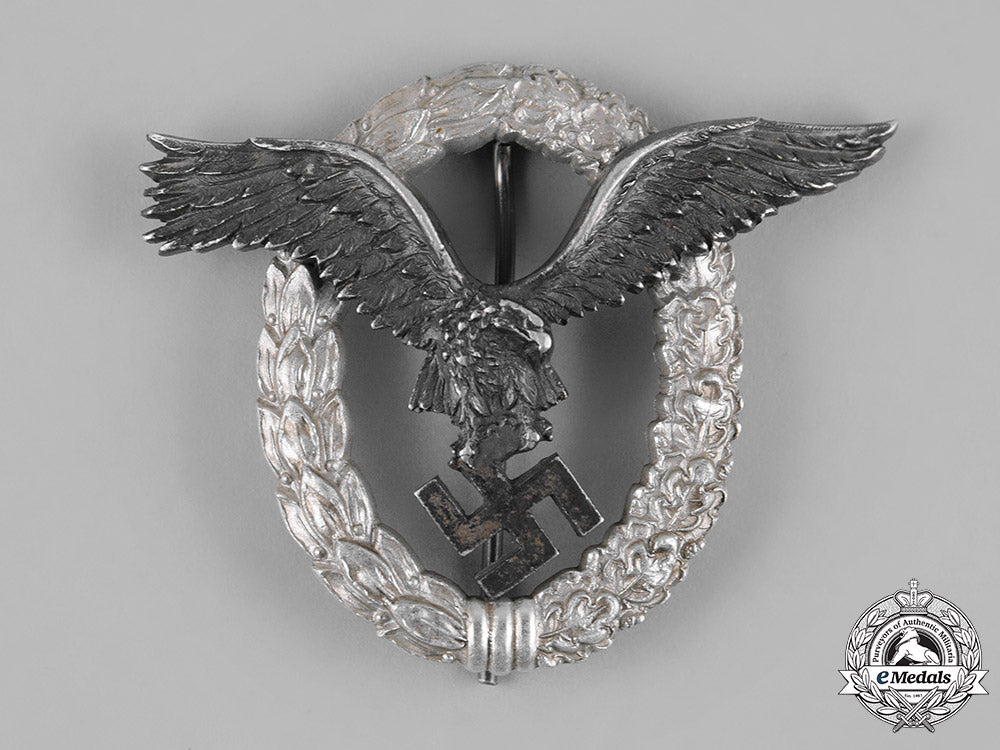 germany,_luftwaffe._a_rare_pilot’s_badge,_aluminum_version,_with_photo_m19_12426_1_1