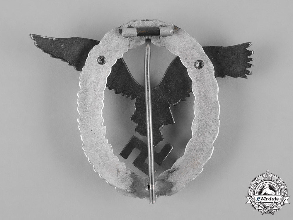 germany,_luftwaffe._a_rare_pilot’s_badge,_aluminum_version,_with_photo_m19_12427_1_1