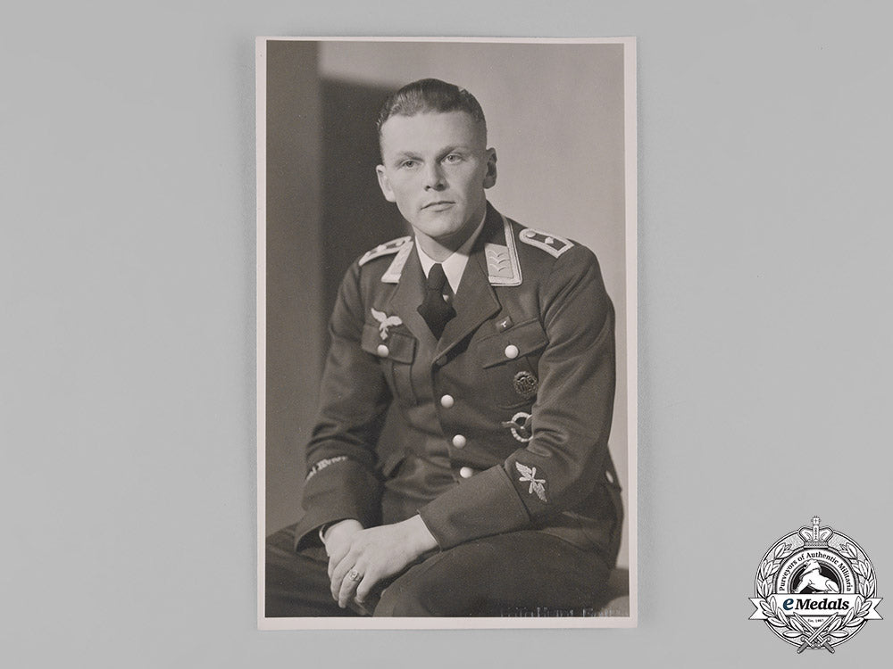 germany,_luftwaffe._a_rare_pilot’s_badge,_aluminum_version,_with_photo_m19_12430_1_1