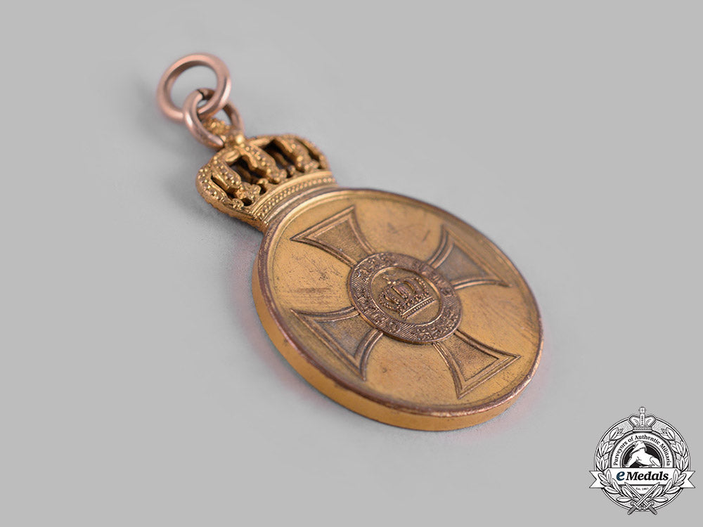 prussia,_kingdom._a_crown_order_medal,_c.1890_m19_12575