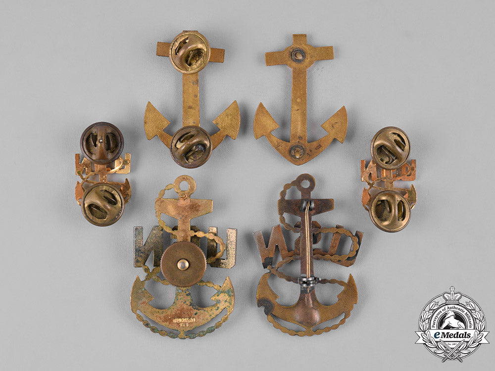 united_states._a_lot_of_united_states_navy_badges_m19_12834_1_1