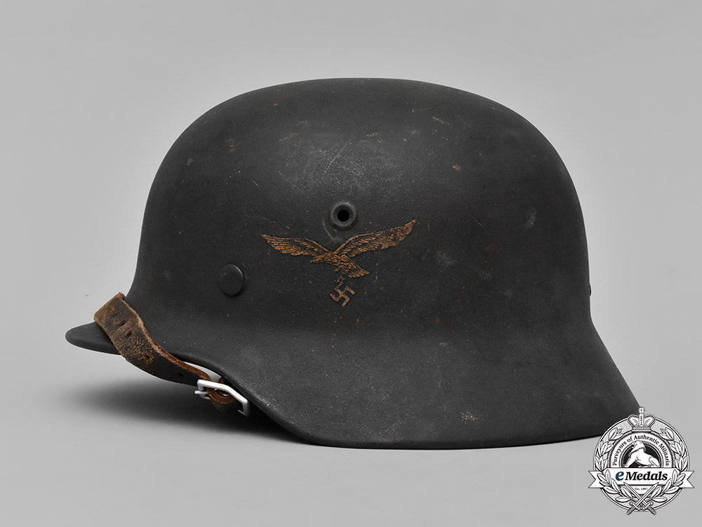 germany,_luftwaffe._a_single-_decal_luftwaffe_m42_steel_helmet_by_emaillierwerk_fulda_m19_13007_1