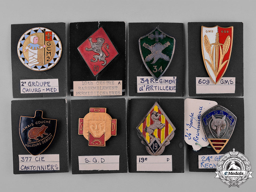 france,_republic._a_lot_of_sixteen_regimental_insignia_badges_m19_13013