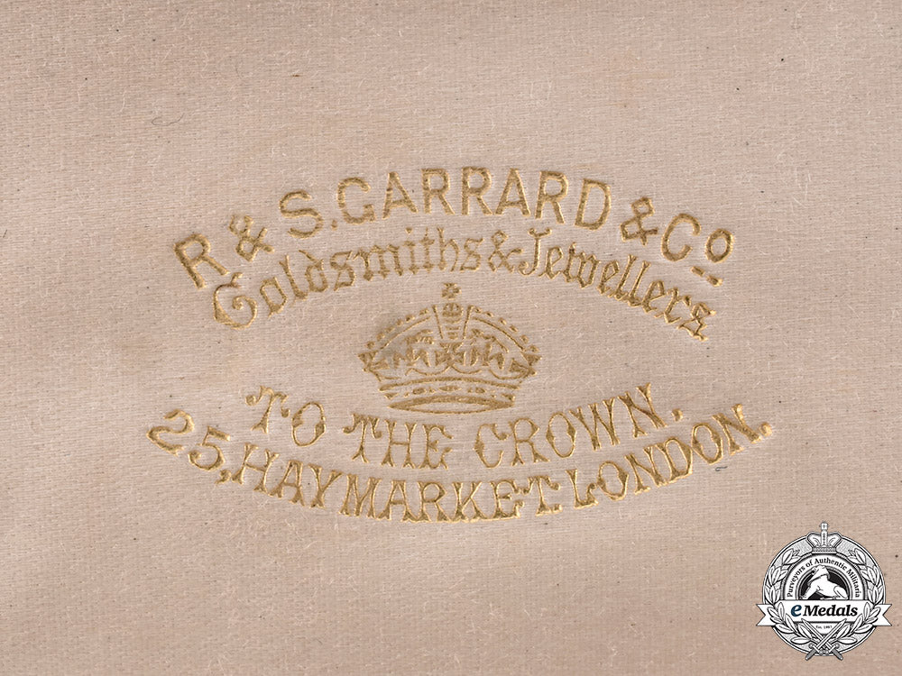 united_kingdom._a_most_honourable_order_of_the_bath,_companion's(_cb)_breast_badge_case_m19_1309