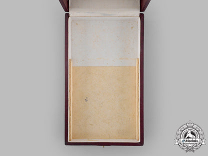 croatia,_independent_state._an_order_of_the_crown_of_king_zvonimir,_i_class_with_oak_leaves_case,_c.1942_m19_13108