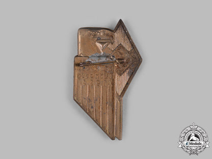 germany,_hj._a1934_hj_nuremberg_regional_sports_festival_badge_m19_13147