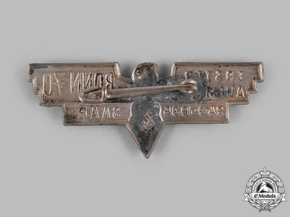 germany,_hj._a1935_saar_hj_bann70_inaugural_deployment_badge_m19_13149