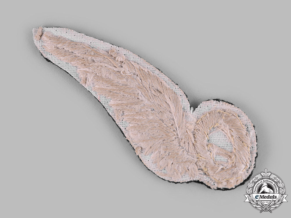 united_kingdom._a_royal_flying_corps_observer's_wing,_c.1918_m19_13398