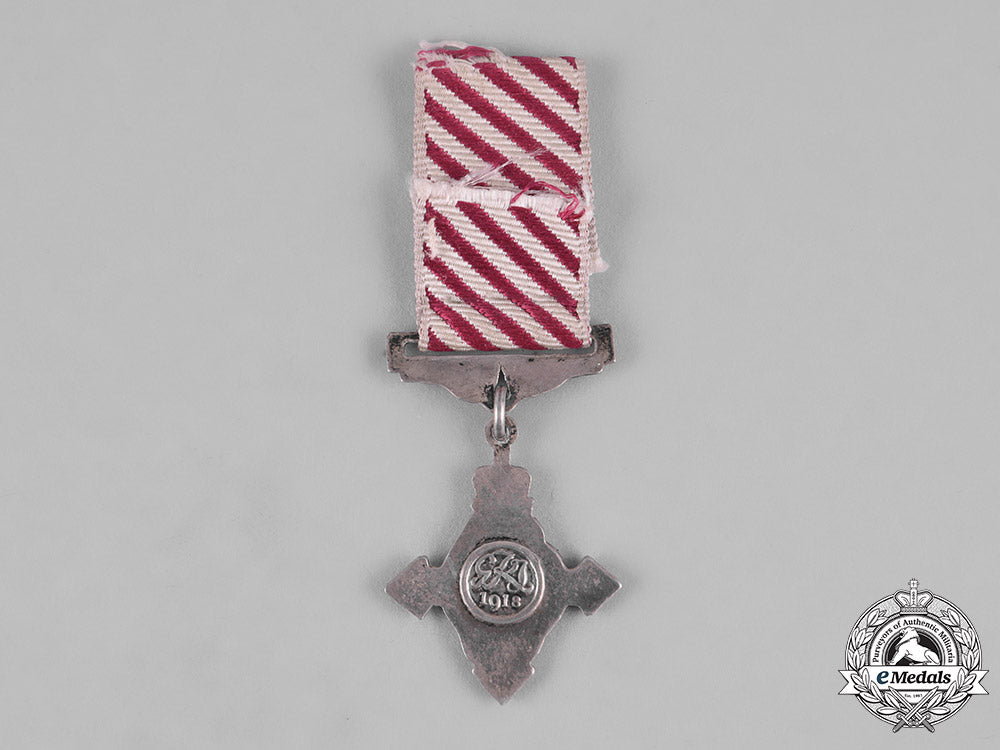 united_kingdom._a_first_war_air_force_cross,_miniature_m19_13448
