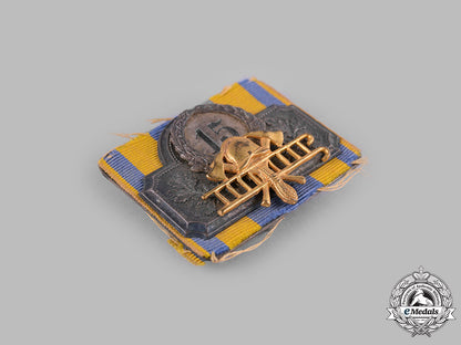 braunschweig,_duchy._a_fire_brigade15-_year_long_service_clasp,_c.1900_m19_13513